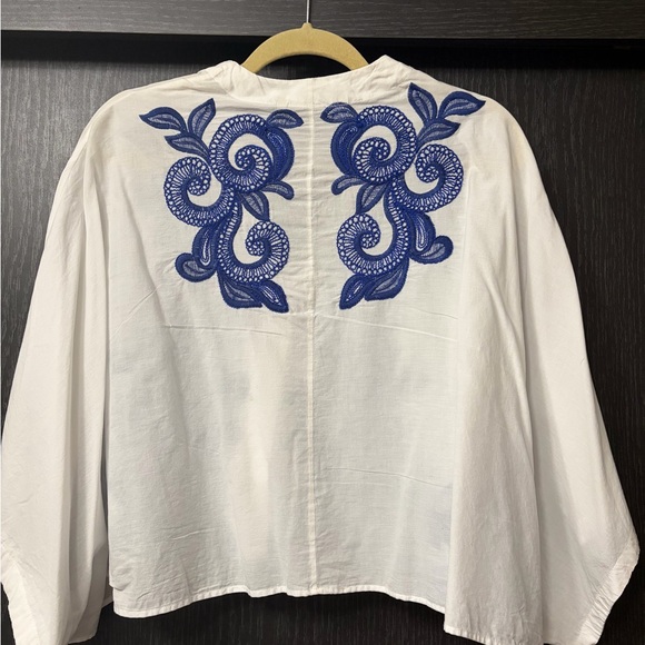 Zara White Blouse with Blue Embroidery - Picture 4 of 12